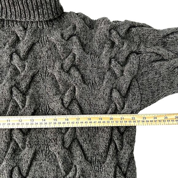 SOLD SOLD SOLD Luxury Cashmere Silk Wool Chunky Minimalist Cable Knit Sweate - Picture 10 of 11